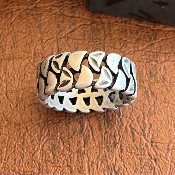 Shiraleah Chicago Thornton Tire Mark Ring Black Gray 9 NIB - Picture 11 of 12